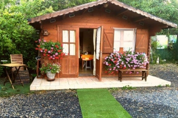 2 CHALETS BORD DE SEINE SUR 2669 m² DE PARC