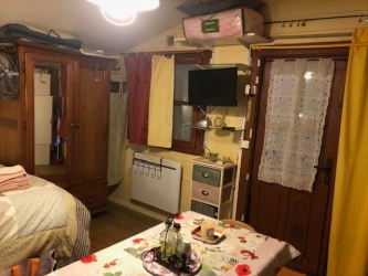 2 CHALETS BORD DE SEINE SUR 2669 m² DE PARC