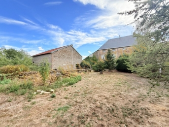 Ancien relais de poste sur 4 279 m²