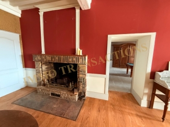 Ancien relais de poste sur 4 279 m²
