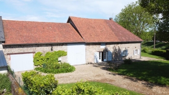 Ancienne fermette avec vue dégagée sur près d'1Ha20