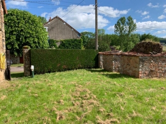 Ancienne fermette en village avec jardin