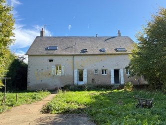 Ancienne fermette entre AUXOIS et MORVAN