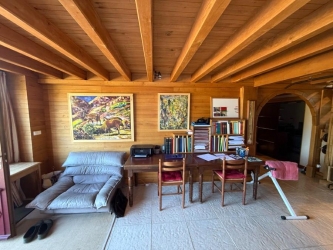 Ancienne grange réhabilitée en habitation AUXOIS