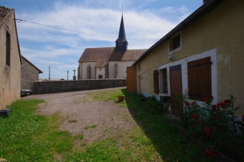 DANS UN VILLAGE RURAL BOURGUIGNON - A RENOVER