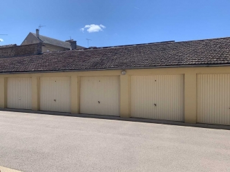 Avallon-centre ville dans une résidence