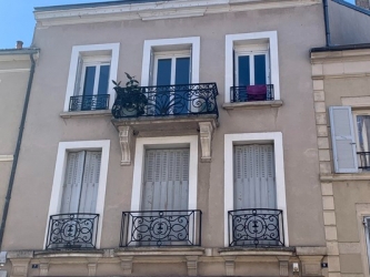 AVALLON-situé dans une résidence appartement lumineux