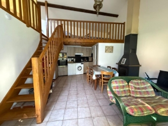 BEL ENSEMBLE IMMOBILIER DANS LE PARC DU MORVAN