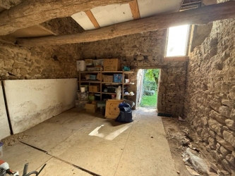 BEL ENSEMBLE IMMOBILIER DANS LE PARC DU MORVAN
