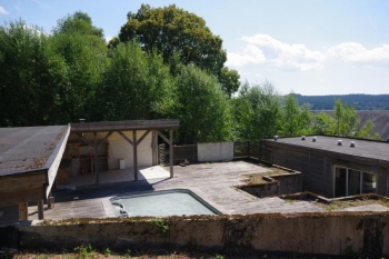 Belle propriété avec piscine en cœur de village