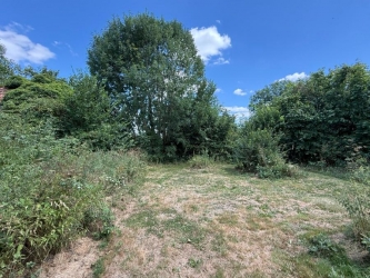 Entre Saulieu et Précy sous Thil Grange avec terrain