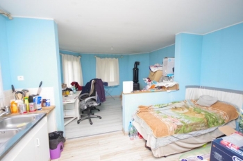 GRANDE MAISON ANCIENNE A RENOVER SUR PLUS D'UN HA