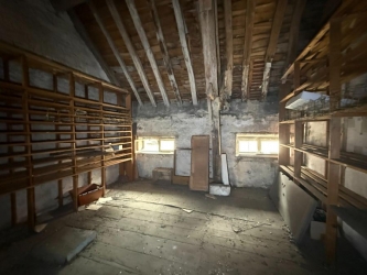 Immeuble à usage commercial et d'habitation centre-ville