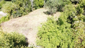 LONGERE A RESTAURER DANS LE PARC DU MORVAN