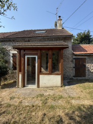 Maison ancienne avec dépendances et  jardin de 1518 m²
