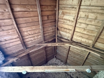 Maison ancienne avec dépendances et  jardin de 1518 m²