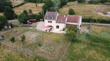 Maison ancienne avec vue exceptionnelle sur l'Auxois