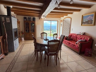 Maison ancienne avec vue exceptionnelle sur l'Auxois