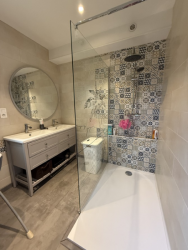 Maison d'habitation avec dépendances Belle vue