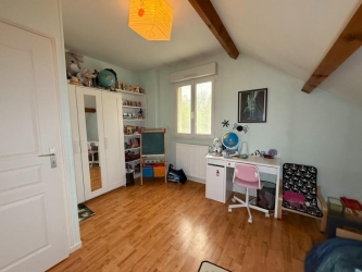 Maison d'habitation avec dépendances Belle vue