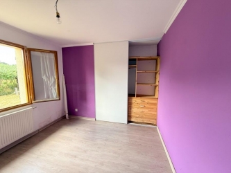 Maison de plain pied sur plus de 4500 m² de terrain
