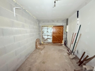 Maison de plain pied sur plus de 4500 m² de terrain