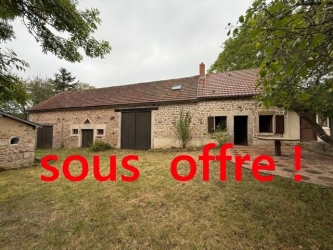 MORVAN Ancienne longère en pierres de pays sur 8575 m²