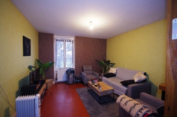 MORVAN-BELLE MAISON ANCIENNE 2 APPARTEMENTS ATELIER HANGAR