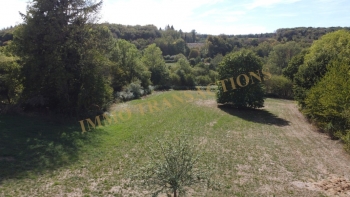 PARC DU MORVAN LONGERE EN PIERRES SUR 8575 m² DE TERRAIN