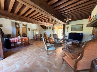 PARC NATUREL DU MORVAN, SUPERBE MAISON DE CARACTÈRE ANCIENNE