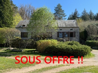 PARC NATUREL DU MORVAN, SUPERBE MAISON DE CARACTÈRE ANCIENNE