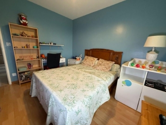 Pavillon de plain-pied sur 1774 m² de jardin clos