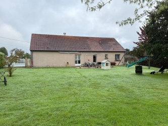 Pavillon de plain-pied sur 1774 m² de jardin clos