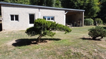 Propriété isolée sur plus de 2Ha